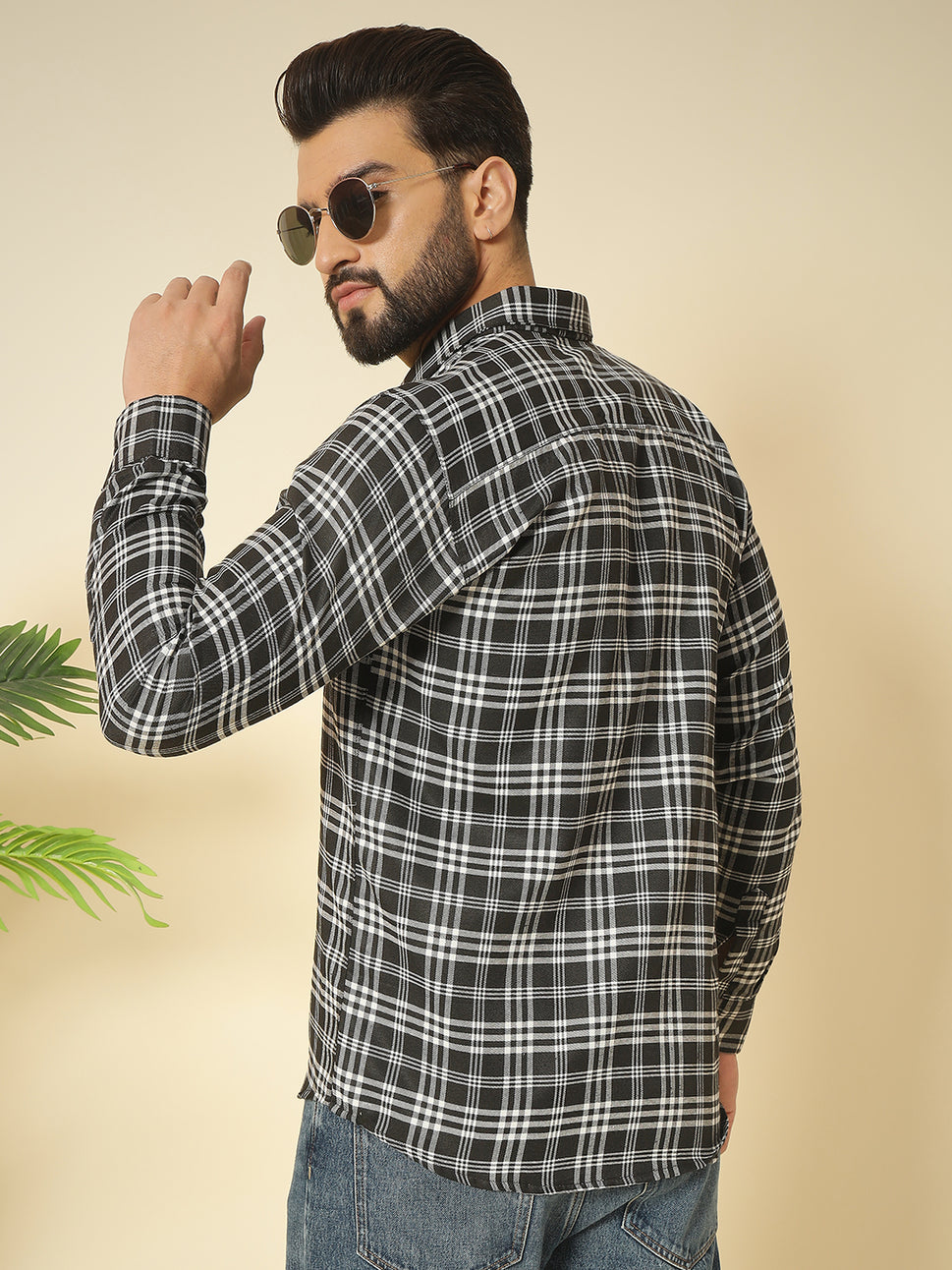 BLACK CHECK SHIRT