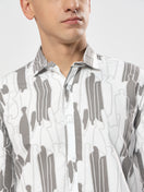 Switch SPREAD COLLAR CASUAL PRINTED SHIRT 3 image